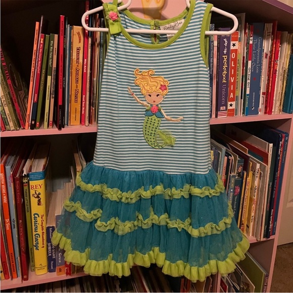 Meet Your Posher - Picture 4 of 10